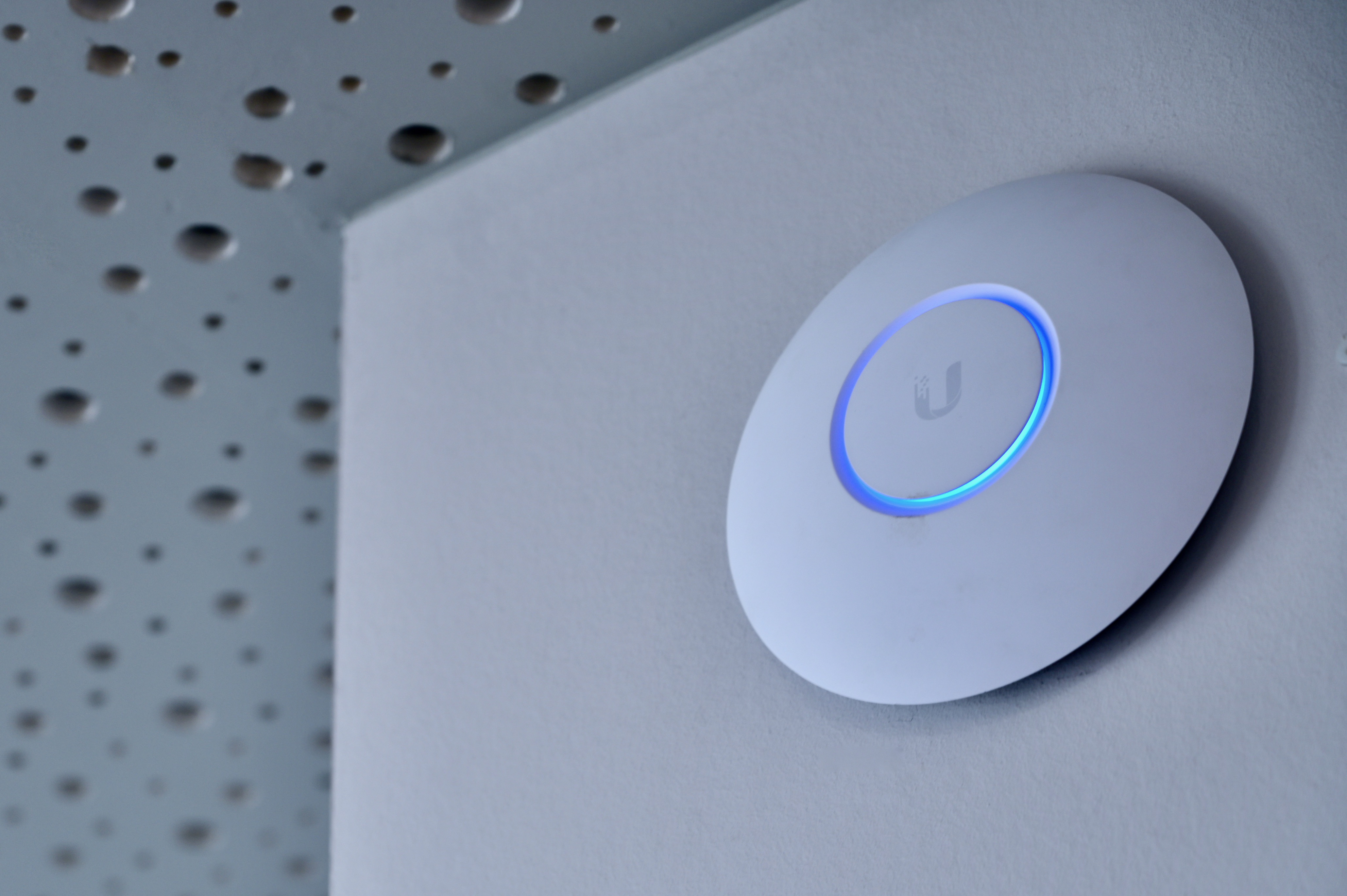 Access Point e controller Wi-Fi: architettura e gestione