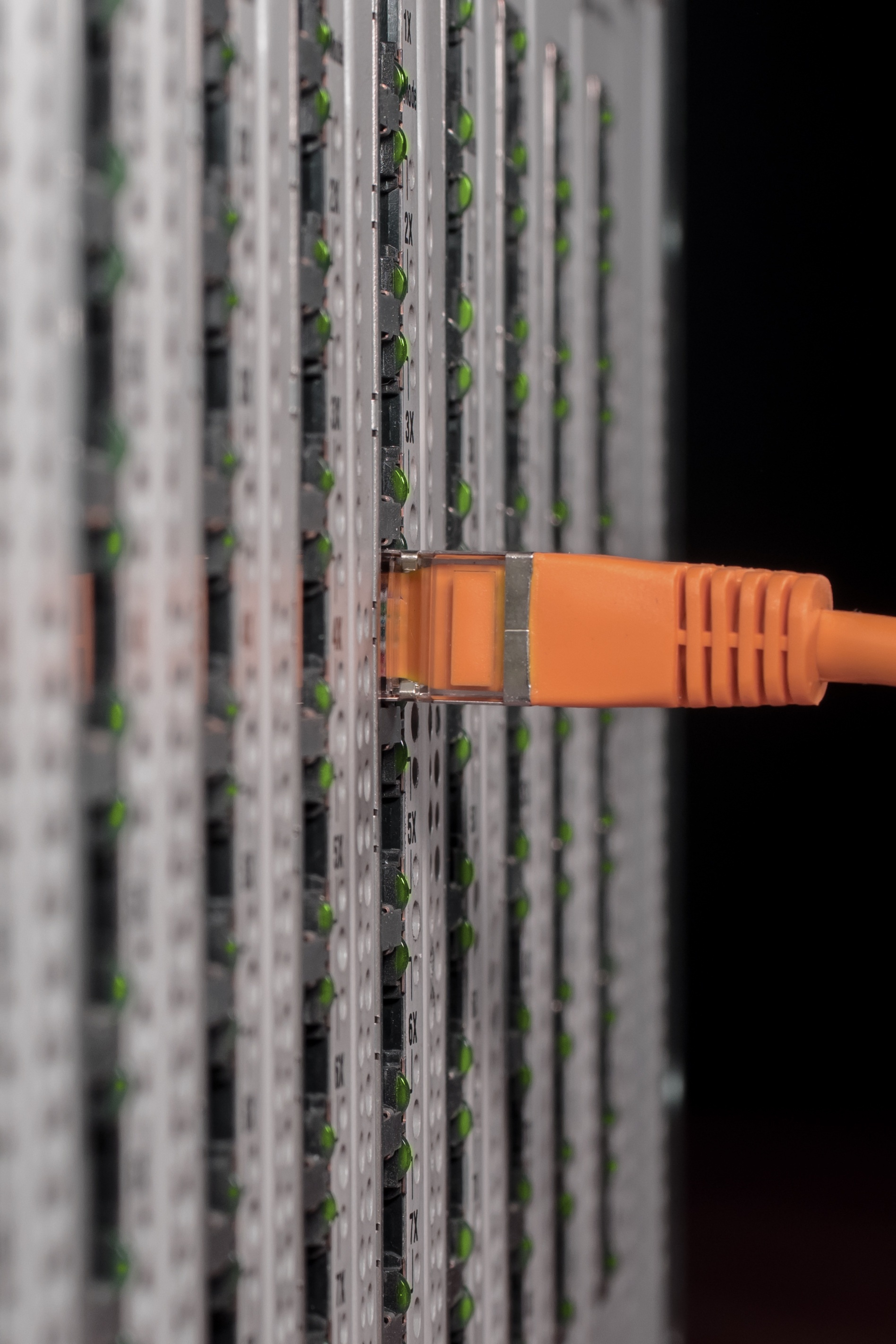 UPS per server: protezione e continuità